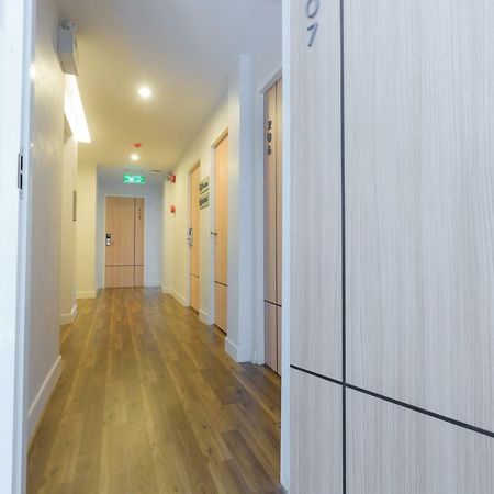 בנגקוק Metro Hotel מראה חיצוני תמונה