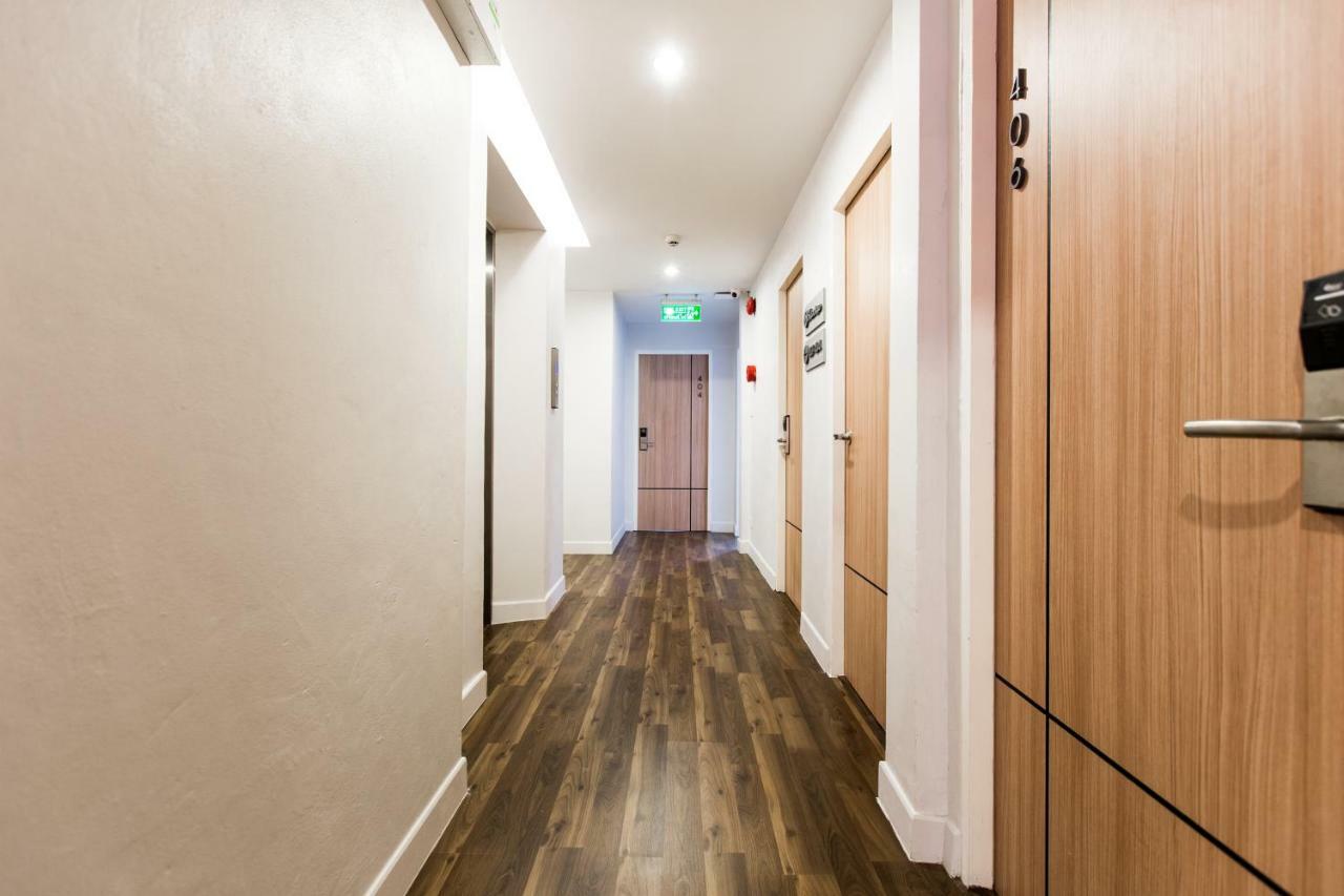 בנגקוק Metro Hotel מראה חיצוני תמונה